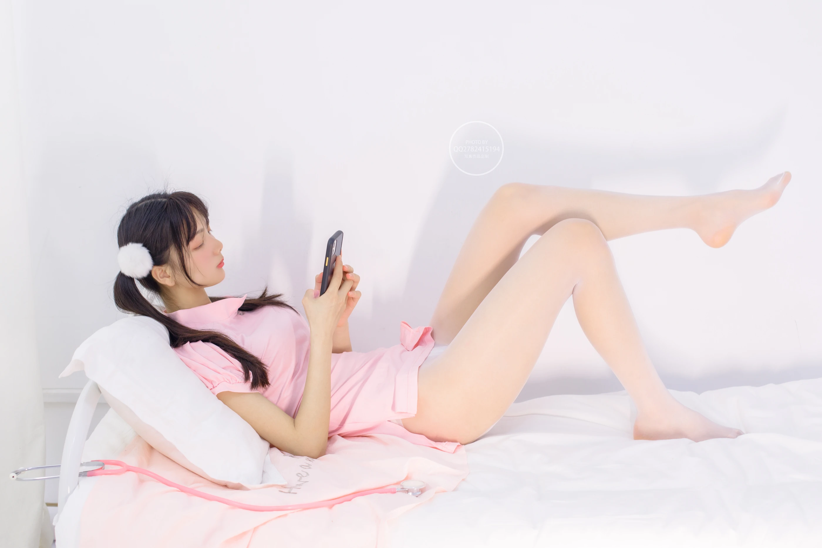 森萝财团 有料 NO.041粉嫩护士服白丝 [62P]插图1